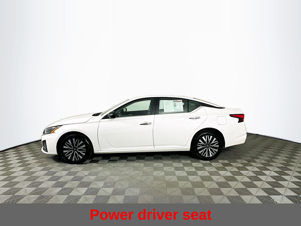 Certified 2024 Nissan Altima 2.5 SV image 7