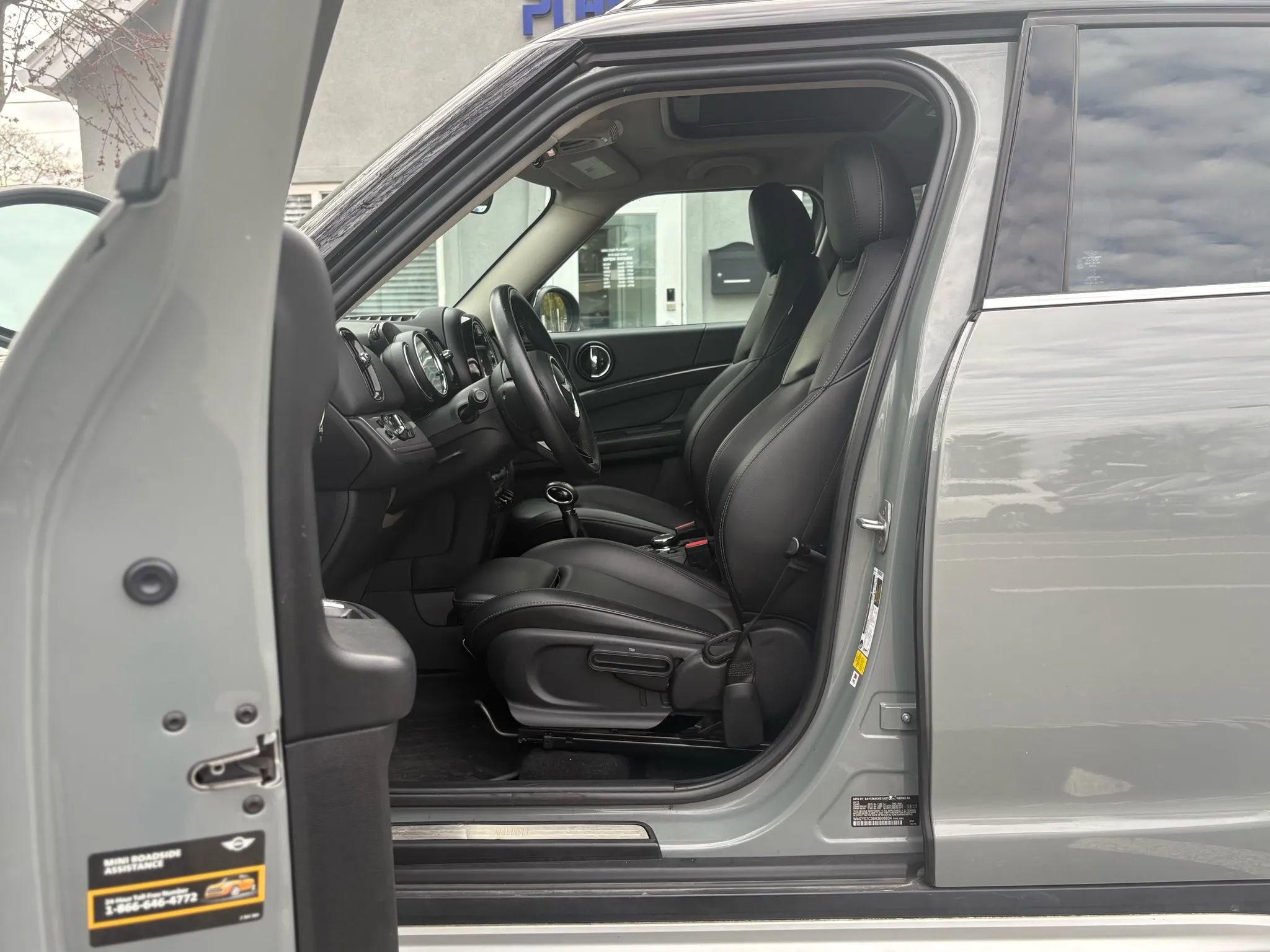 Used 2017 MINI Cooper Countryman FWD image 9