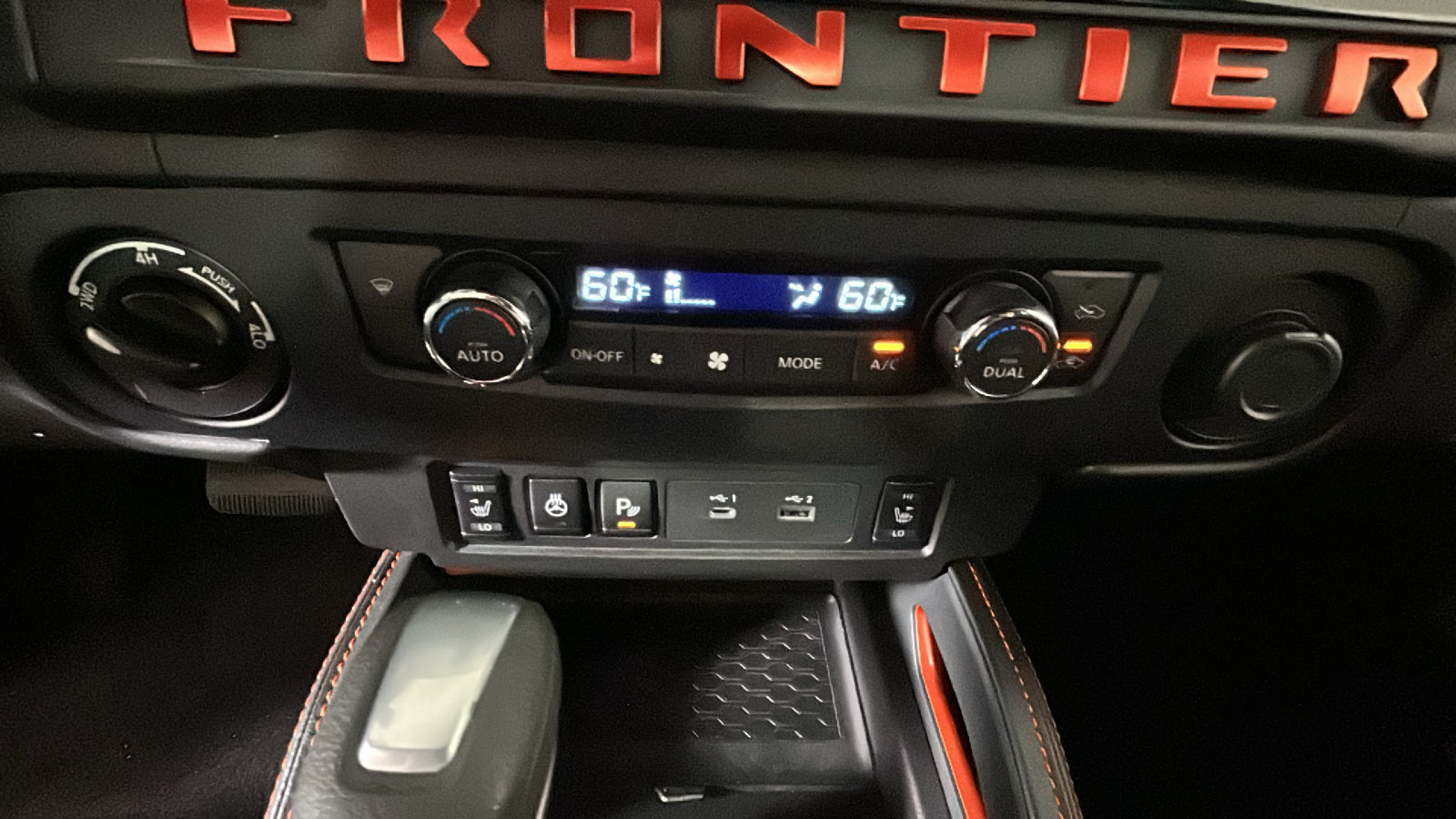 Used 2026 Nissan Frontier PRO-4X AWD/4WD image 26