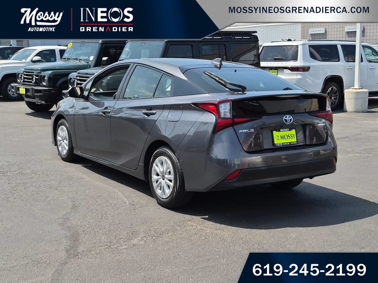 Used 2022 Toyota Prius LE FWD image 6