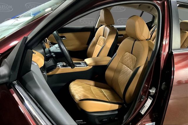 Used 2020 Nissan Sentra SV w/ SV Premium Package image 13