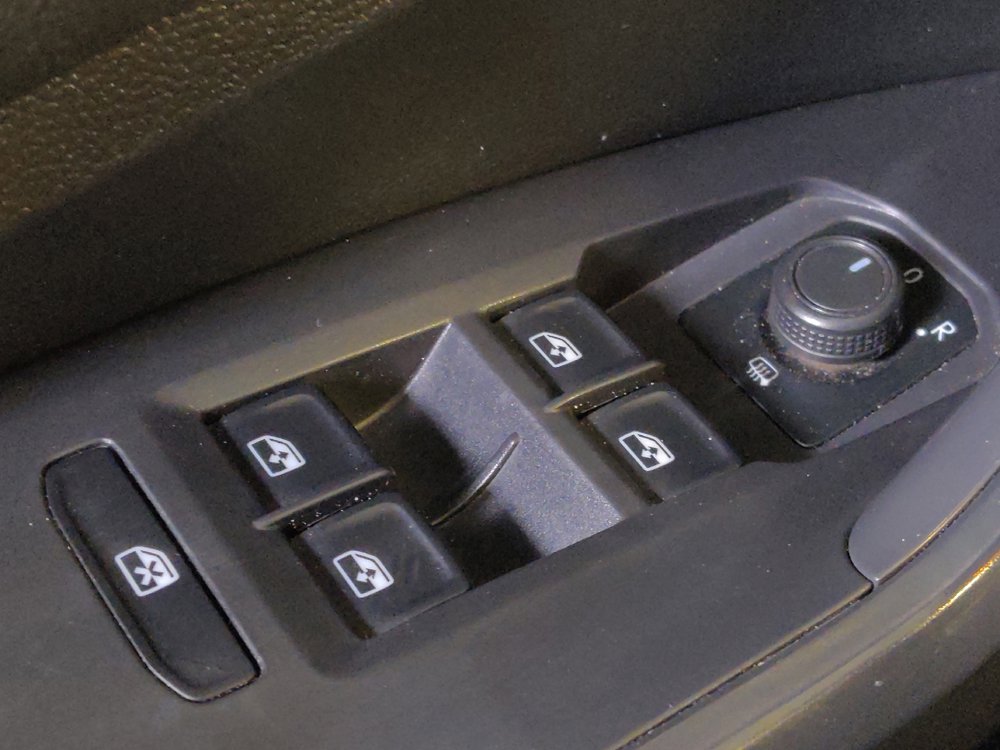Used 2019 Volkswagen Jetta S FWD image 27