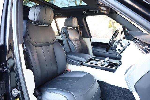 Used 2023 Land Rover Range Rover SE AWD/4WD image 25