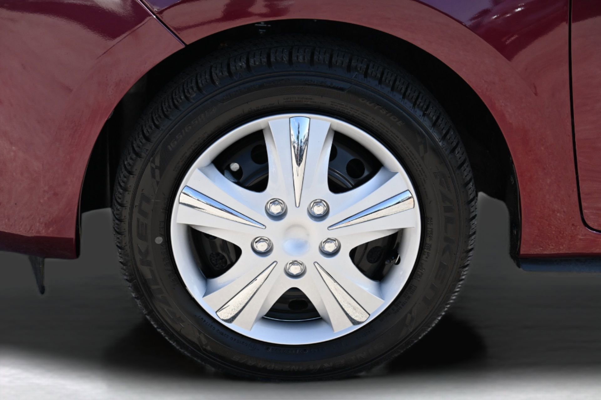 Used 2024 Mitsubishi Mirage ES image 41