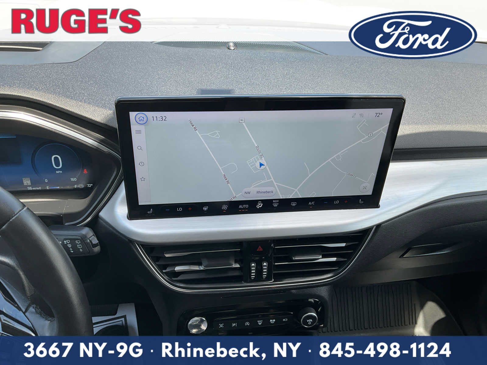 Certified 2023 Ford Escape Platinum w/ Premium Technology Package AWD/4WD image 18