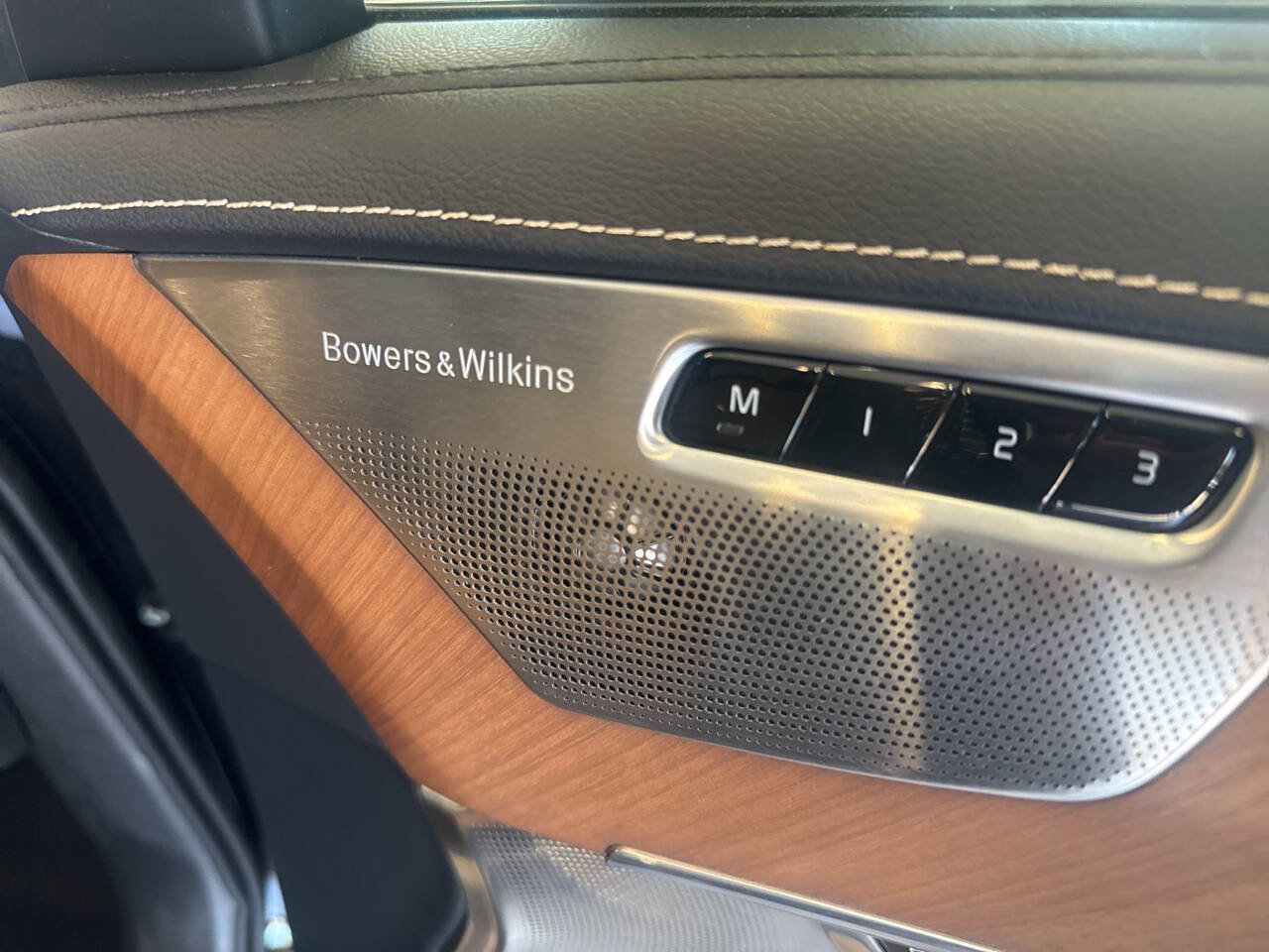 Used 2018 Volvo XC90 T6 Inscription w/ Luxury Package AWD/4WD image 35