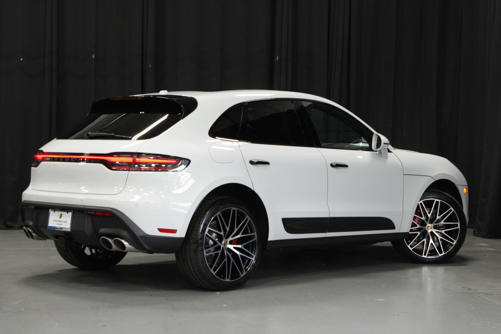 New 2026 Porsche Macan S AWD/4WD image 5