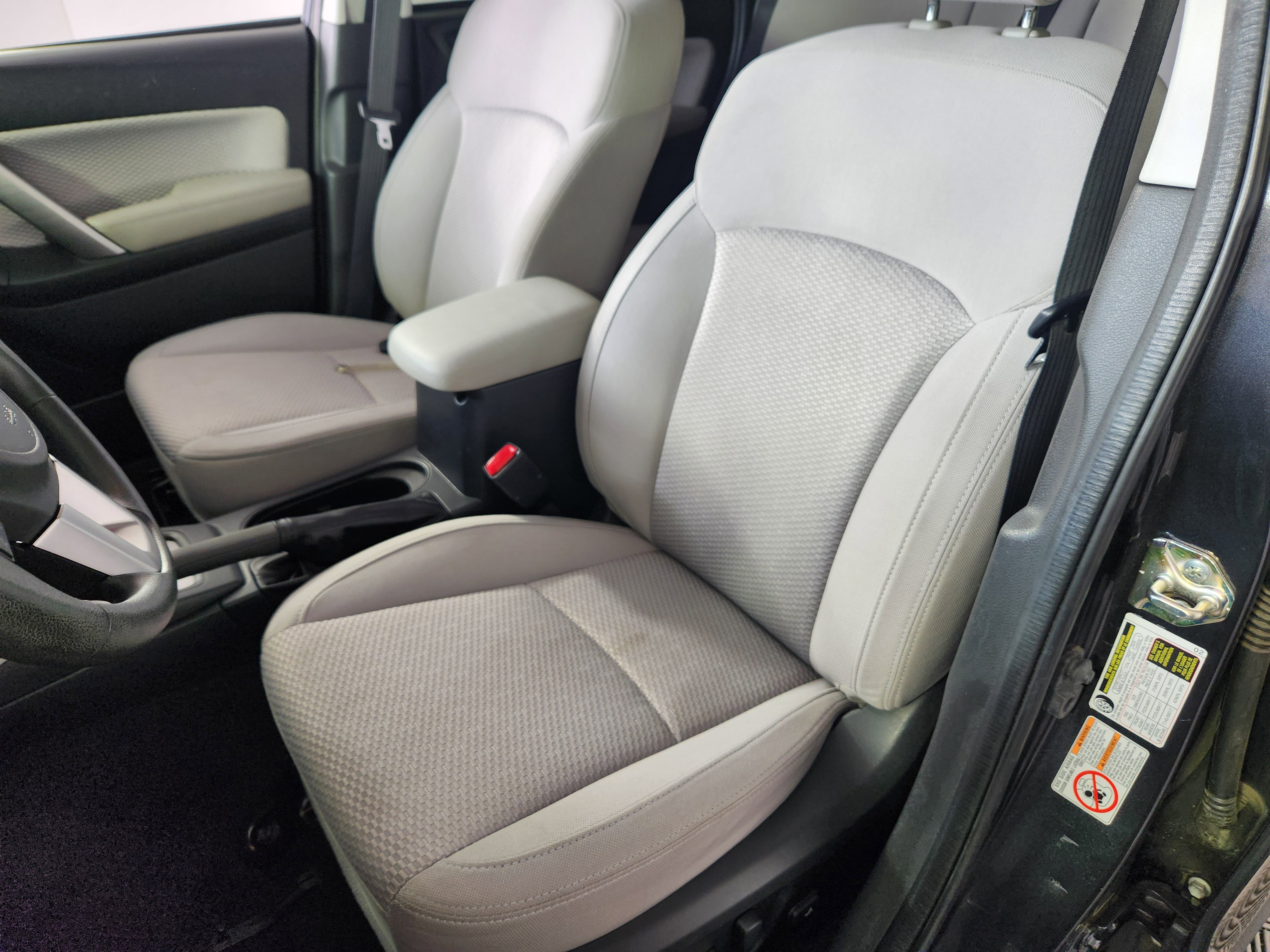 Used 2017 Subaru Forester 2.5i Premium image 12