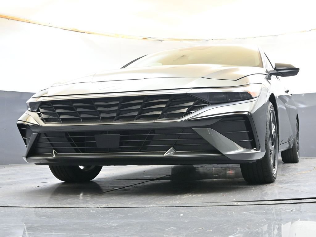 New 2026 Hyundai Elantra SEL Sport Premium w/ Cargo Package FWD image 40