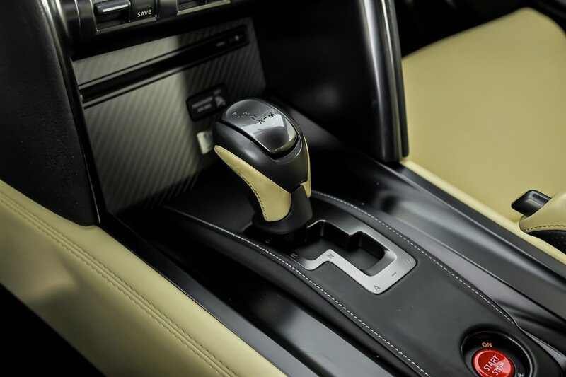 Used 2015 Nissan GT-R Premium AWD/4WD image 31