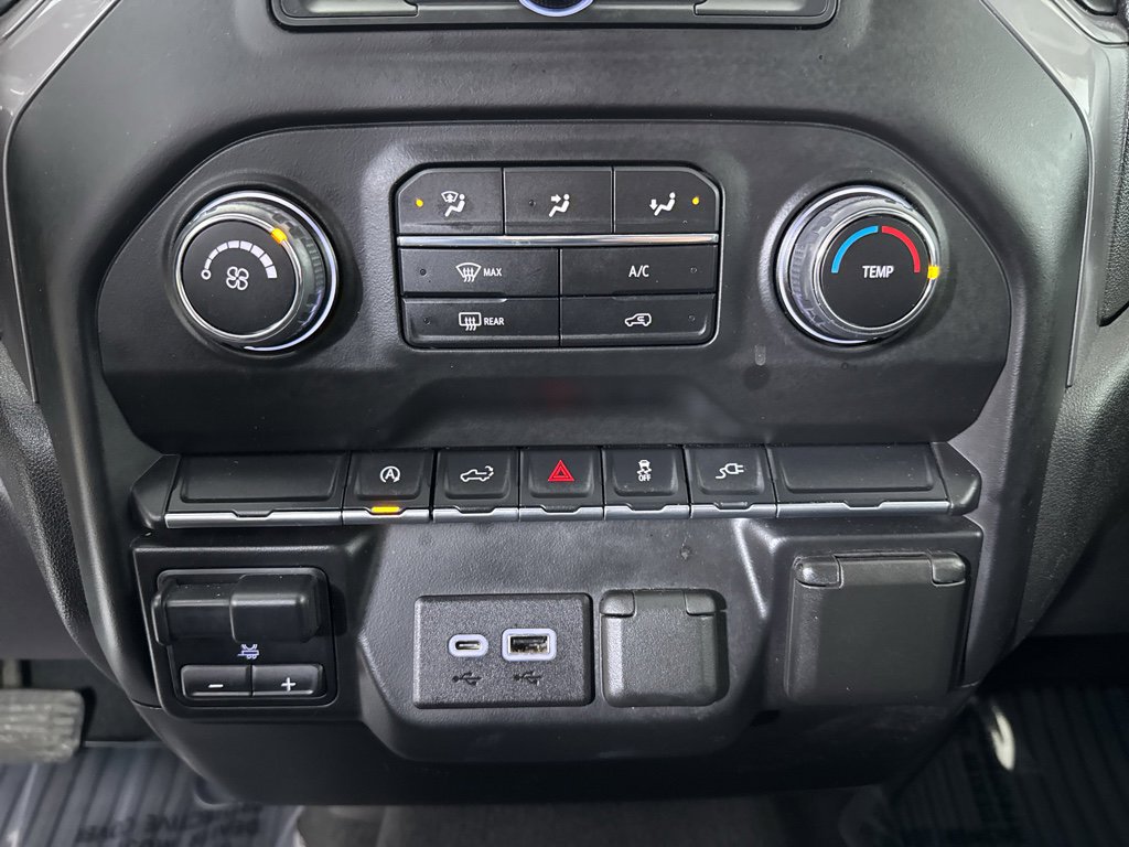 Used 2021 Chevrolet Silverado 1500 Custom image 23