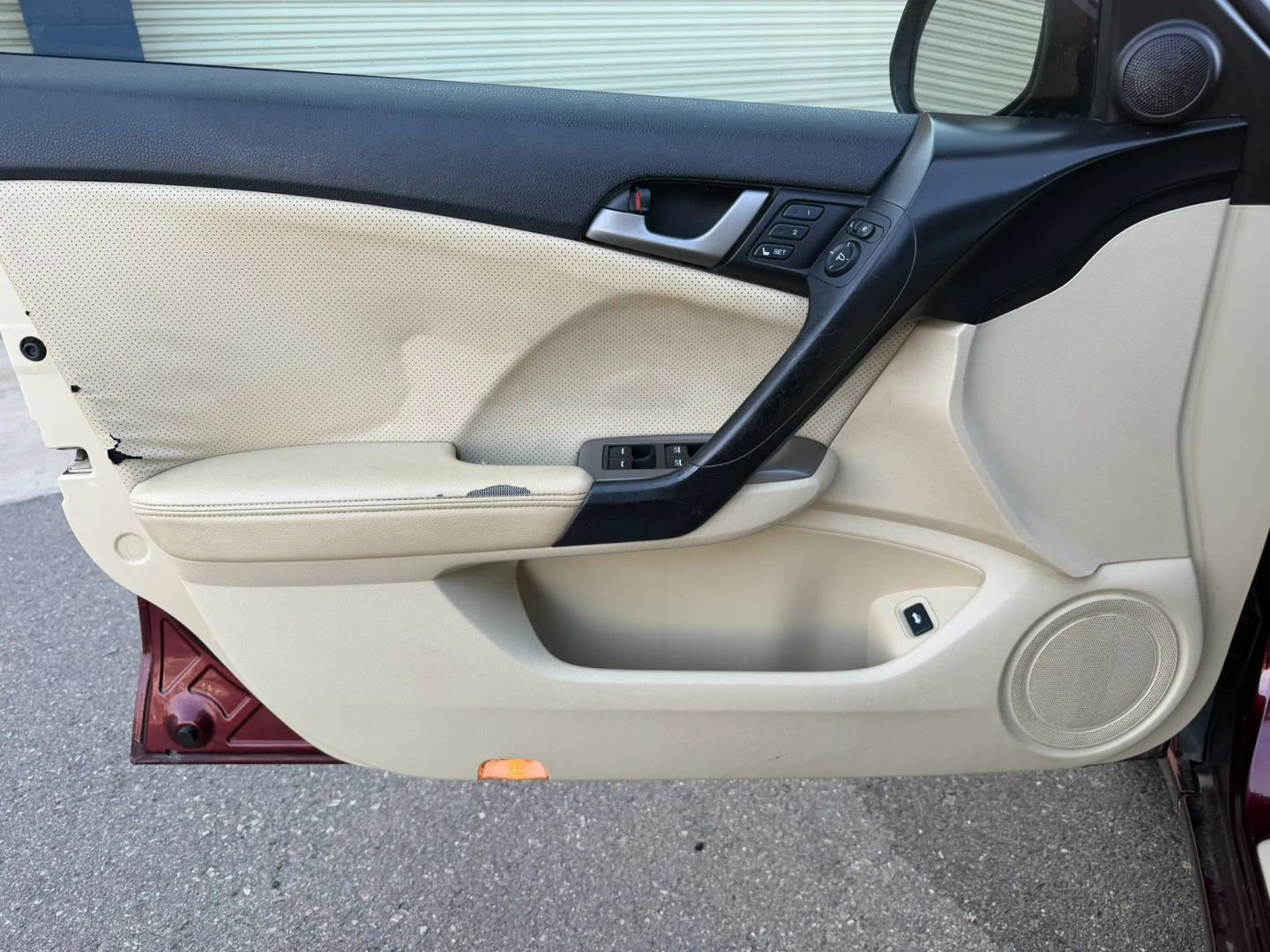 Used 2010 Acura TSX Sedan FWD image 9