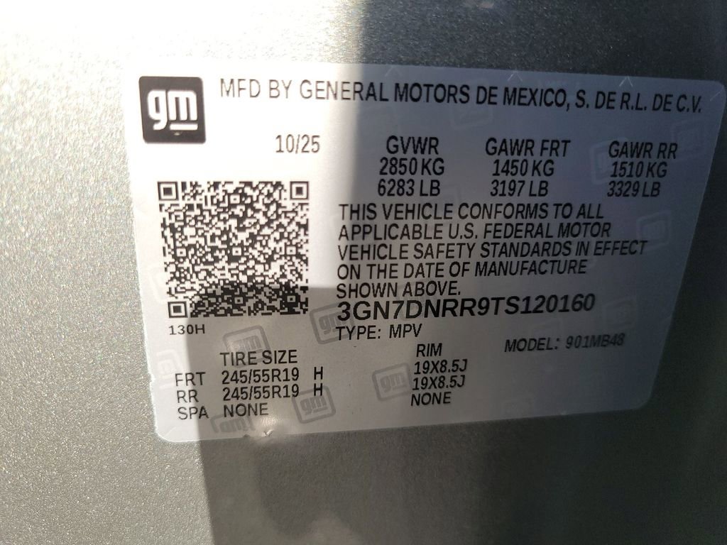 New 2026 Chevrolet Equinox EV LT image 33