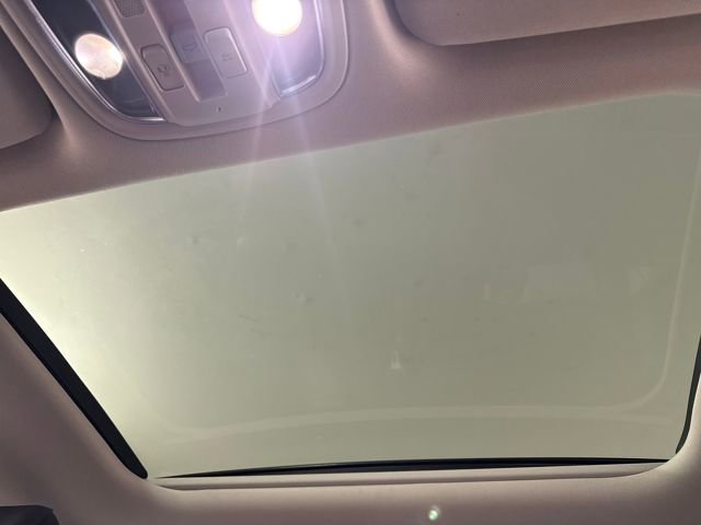 Used 2019 Kia Stinger Premium image 32