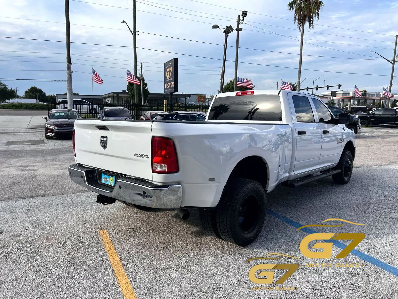 Used 2017 RAM 3500 Tradesman w/ Chrome Appearance Group AWD/4WD image 8