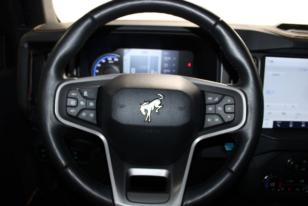 Used 2024 Ford Bronco Badlands AWD/4WD image 31