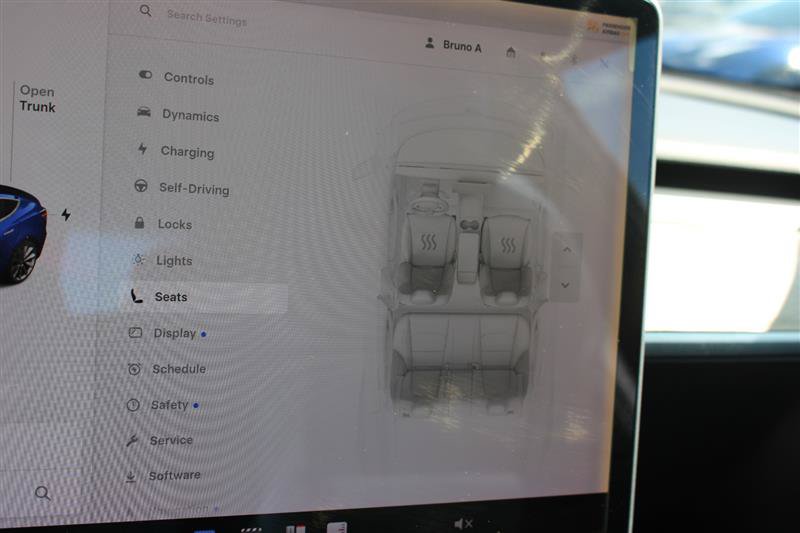 Used 2020 Tesla Model 3 Standard Range Plus RWD image 15