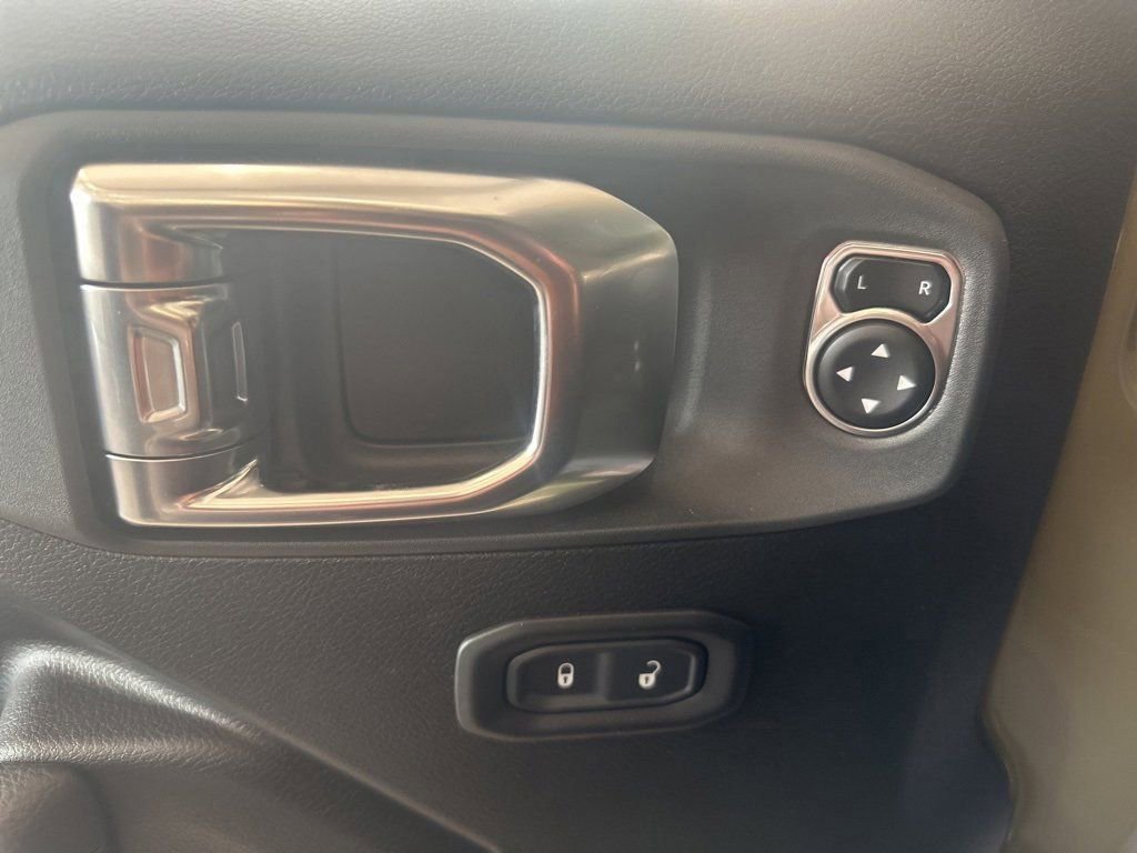 New 2025 Jeep Gladiator Sport image 16