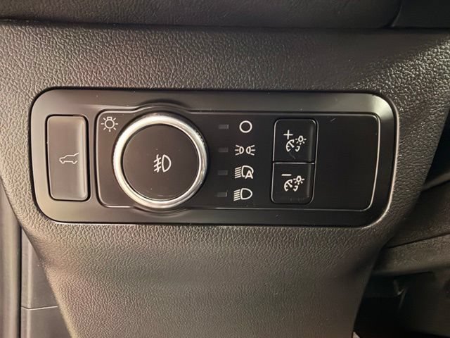 Used 2025 Ford Escape Platinum AWD/4WD image 24
