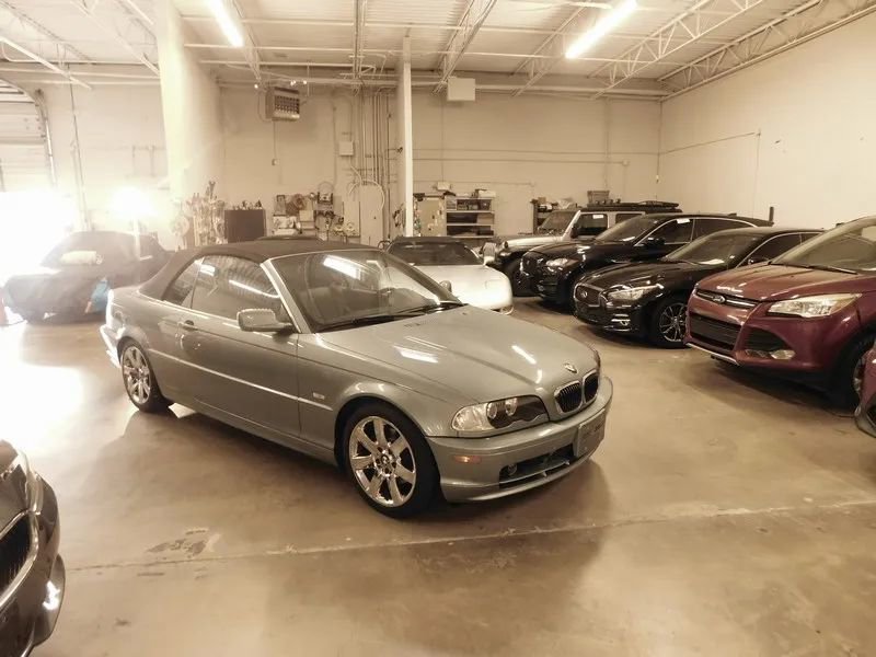Used 2002 BMW 325Ci Convertible image 3