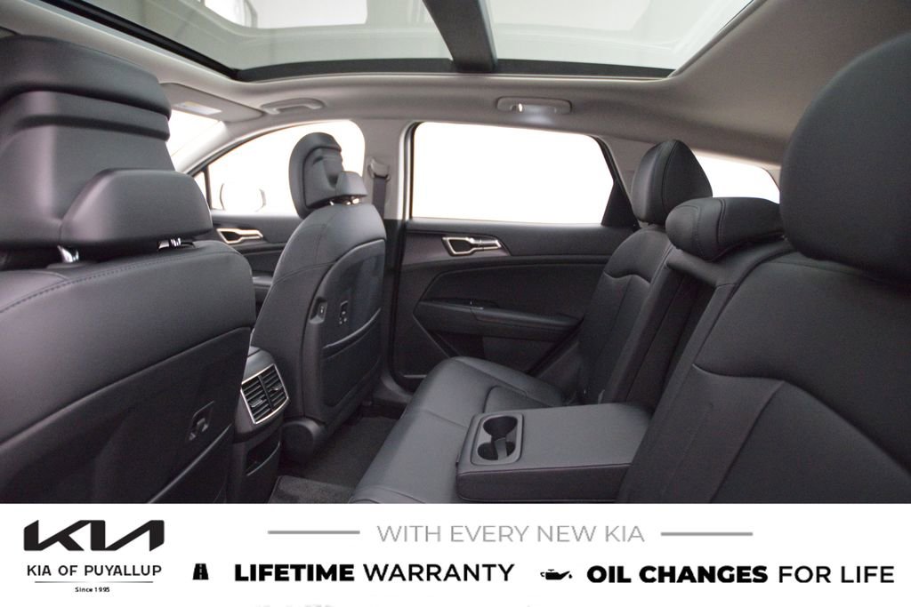 New 2026 Kia Sportage EX image 12