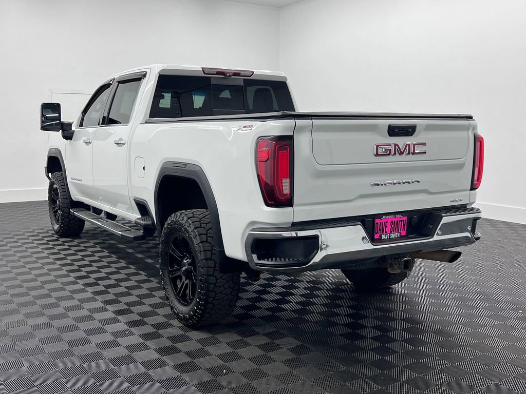 Used 2021 GMC Sierra 3500 SLT w/ SLT Preferred Package AWD/4WD image 3