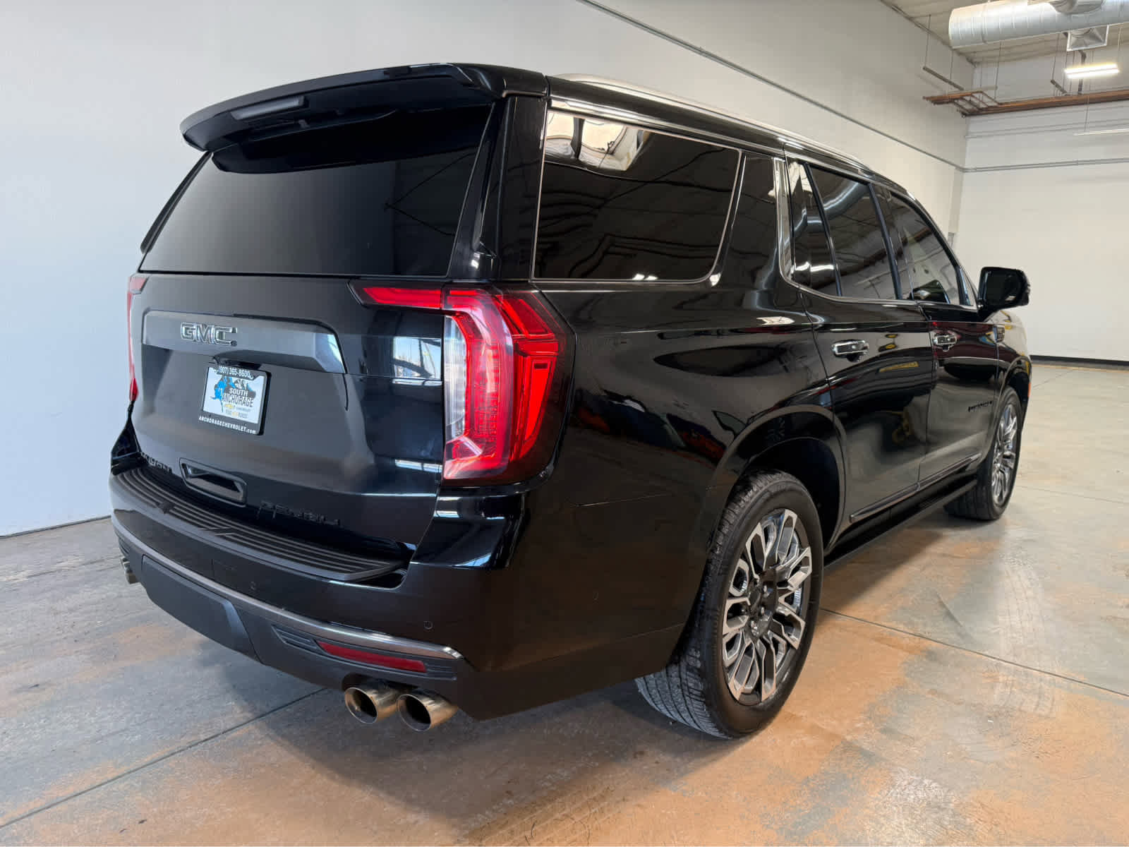 Certified 2023 GMC Yukon Denali Ultimate image 7