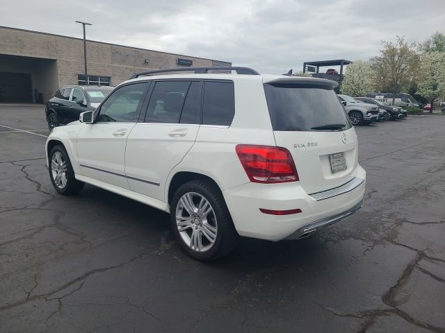 Used 2014 Mercedes-Benz GLK 350 4MATIC image 3