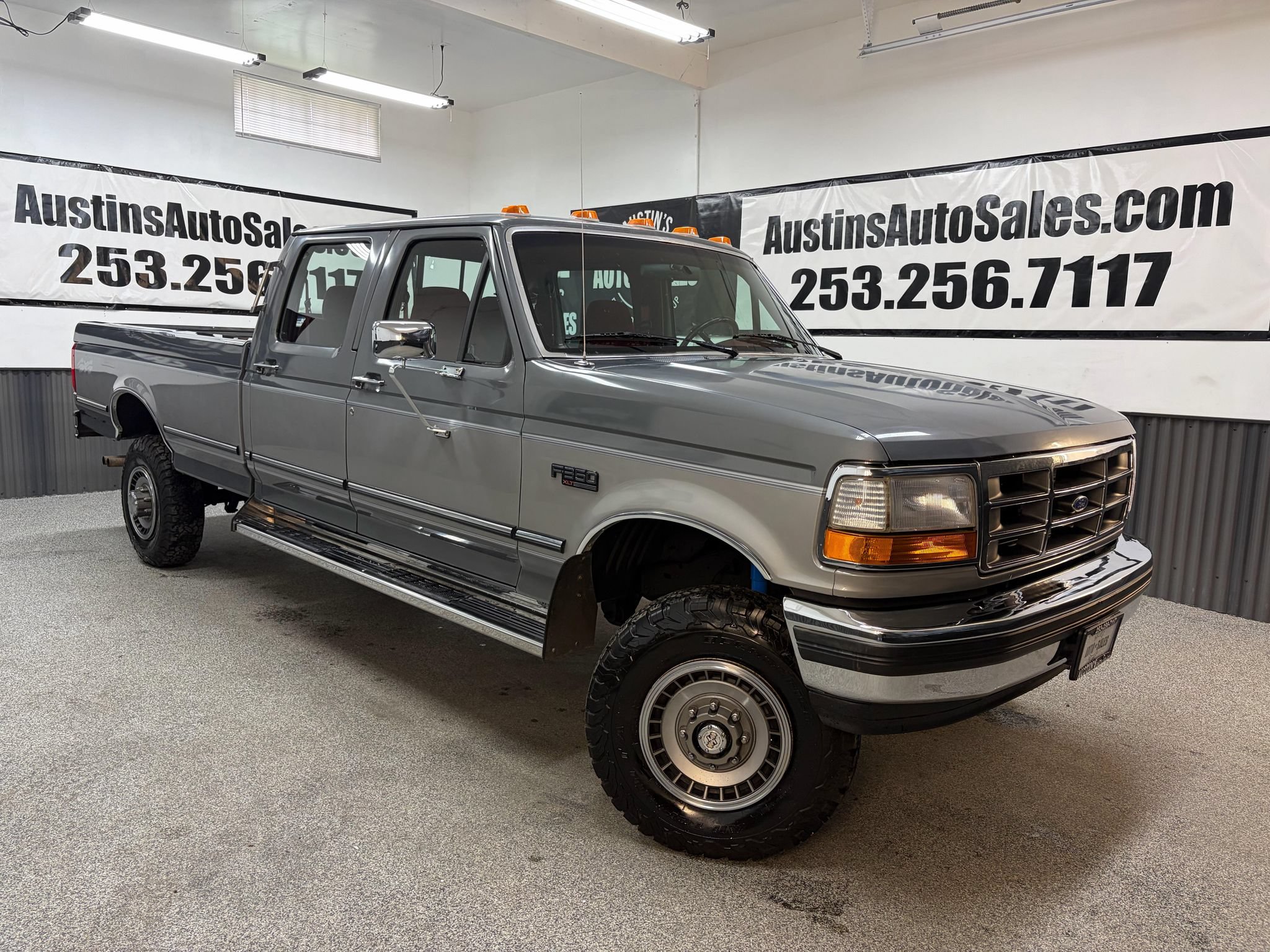 Used 1994 Ford F350 4x4 Crew Cab image 1