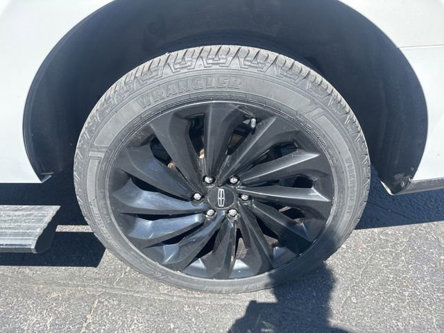 Used 2021 Lincoln Navigator Reserve image 7