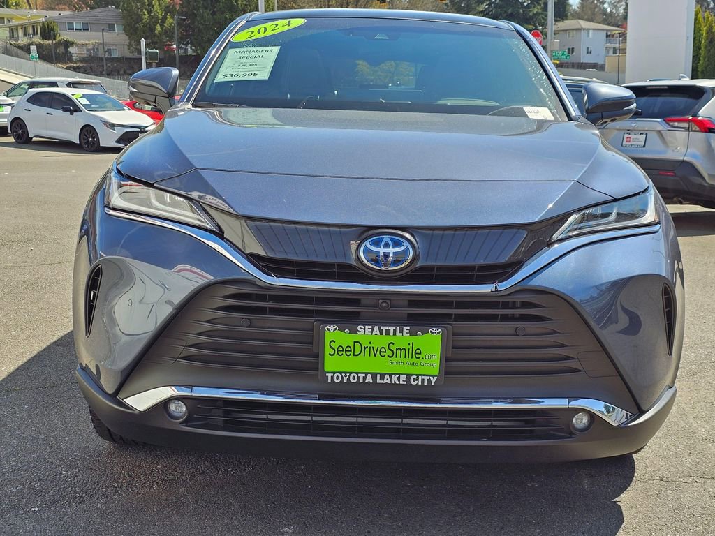 Used 2024 Toyota Venza Limited AWD/4WD image 2
