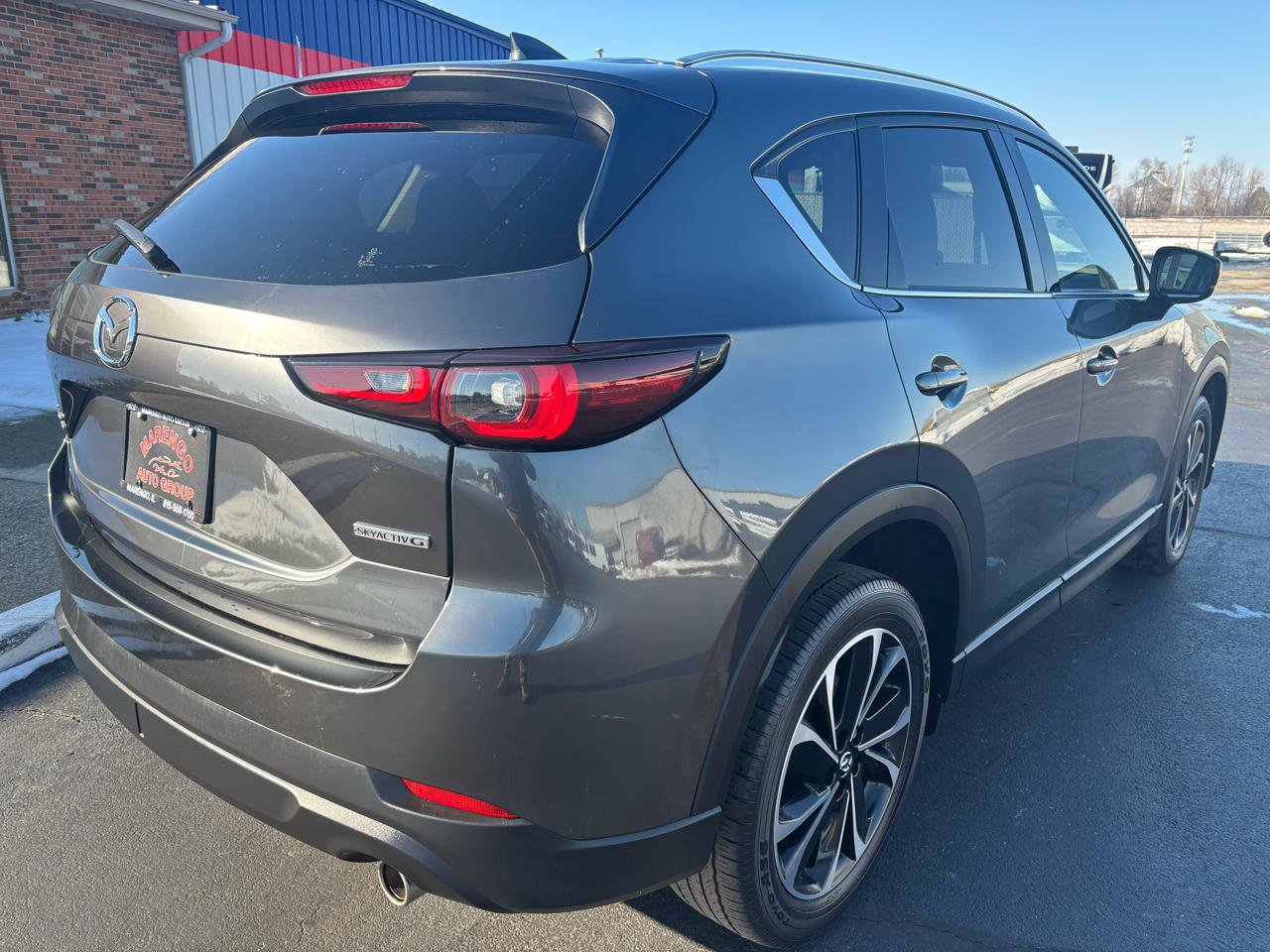 Used 2023 MAZDA CX-5 AWD 2.5 S w/ Premium Package image 3