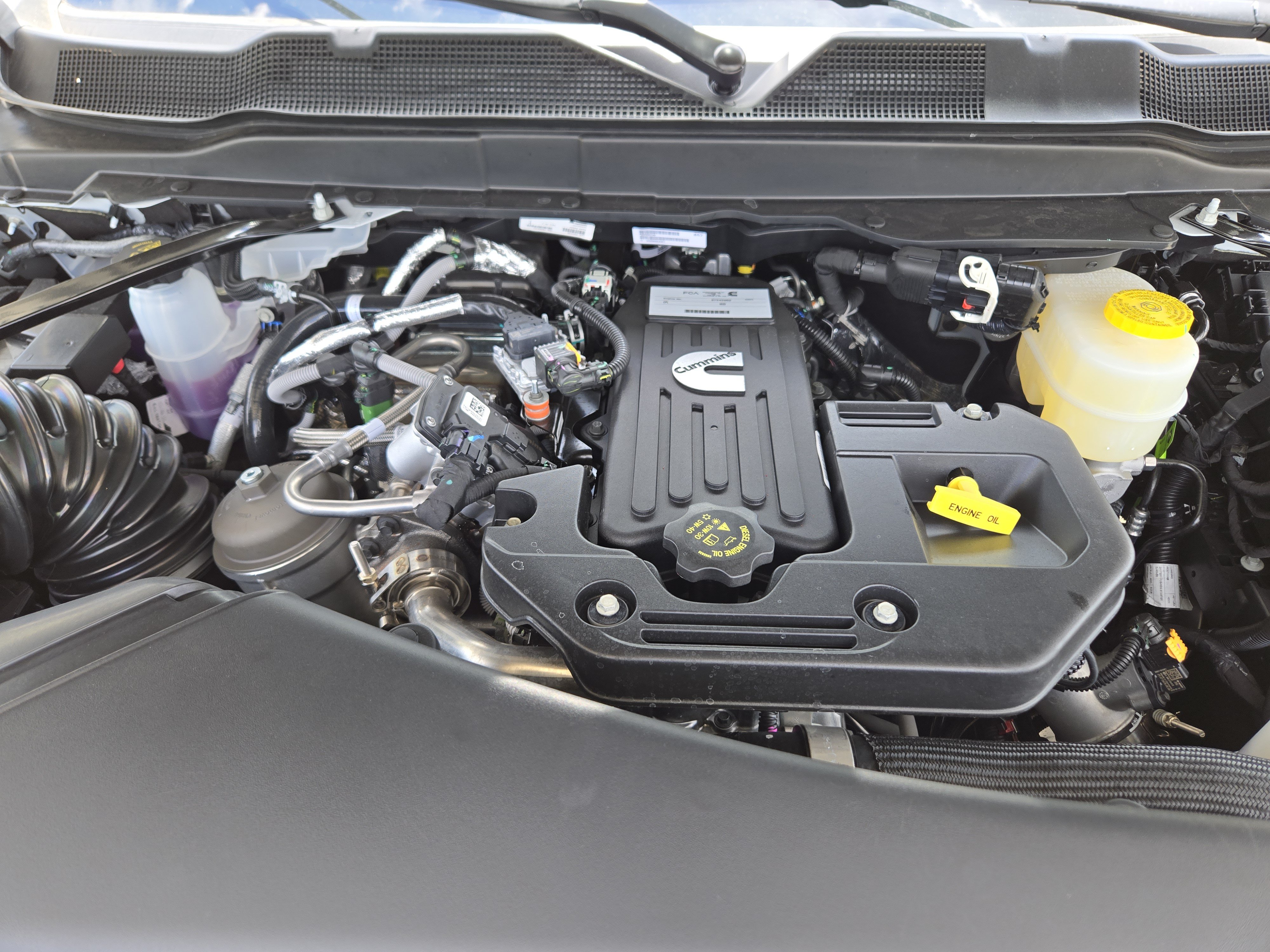 New 2026 RAM 3500 Tradesman AWD/4WD image 22