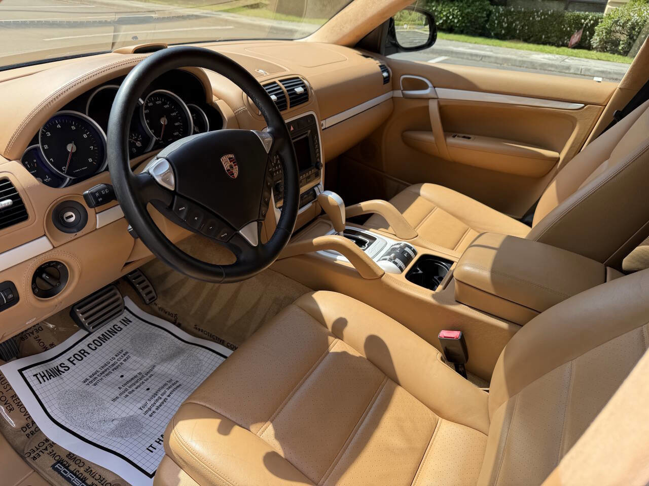 Used 2005 Porsche Cayenne Turbo AWD/4WD image 12