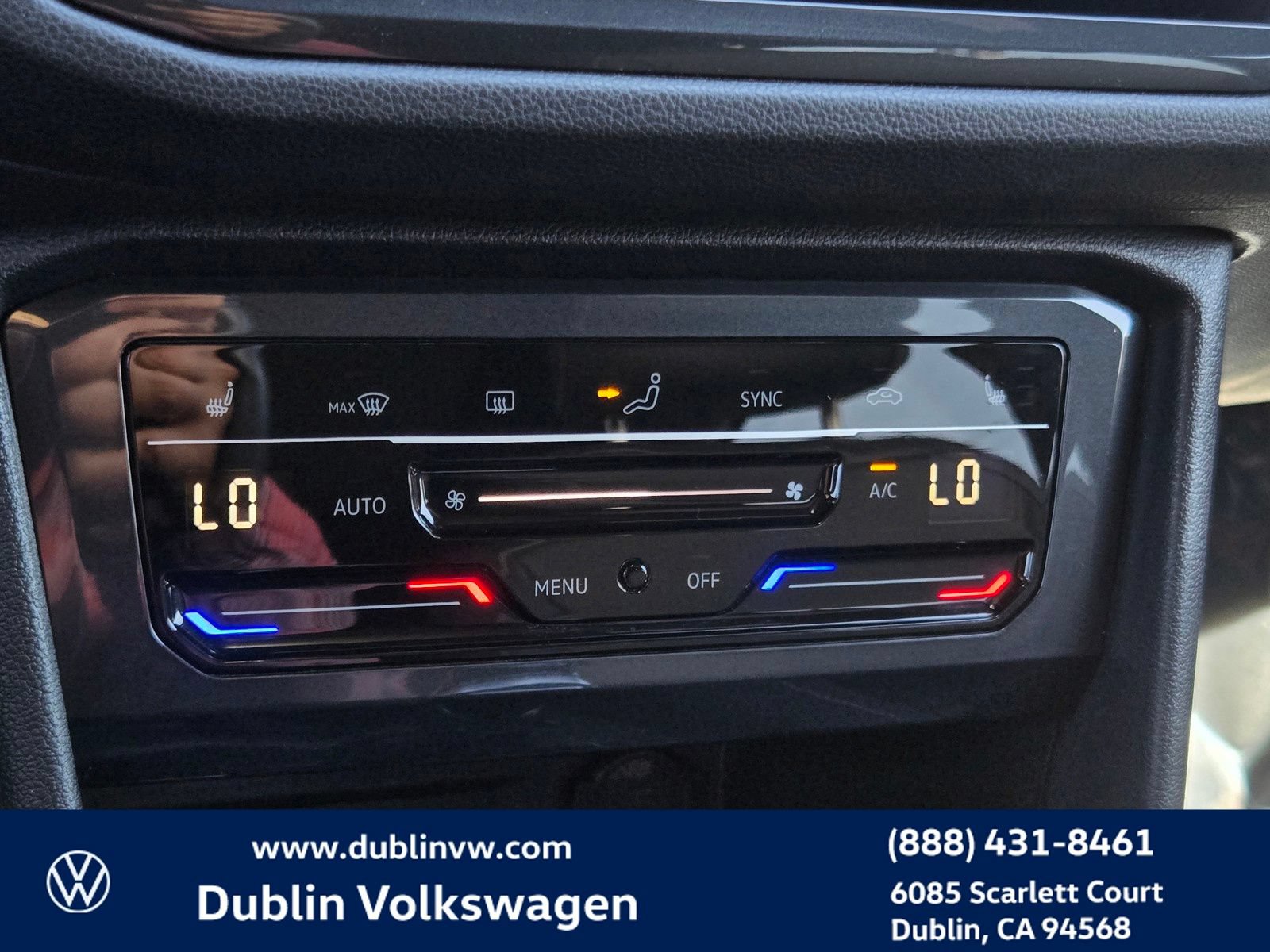 Certified 2023 Volkswagen Tiguan SE R-Line FWD image 19