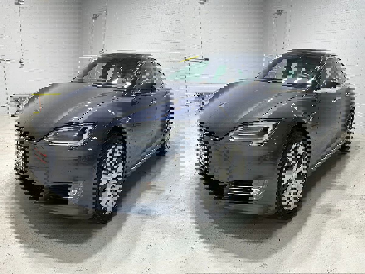 Used 2020 Tesla Model S Long Range image 17