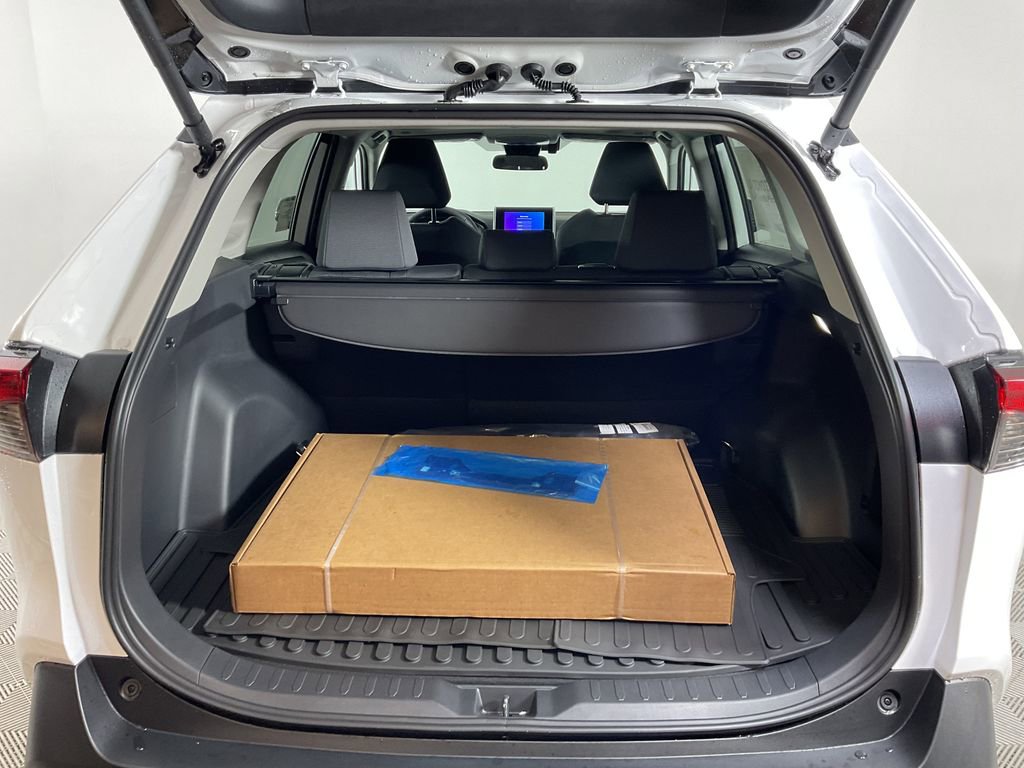 New 2025 Toyota RAV4 XLE image 19