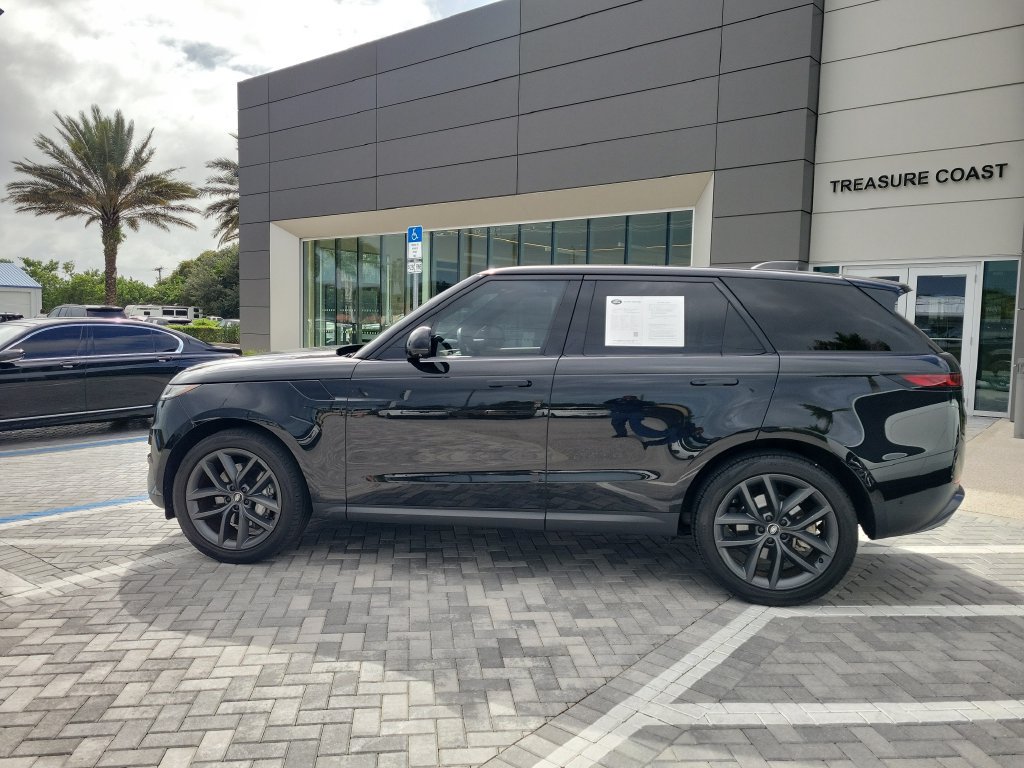 Certified 2024 Land Rover Range Rover Sport SE AWD/4WD image 2