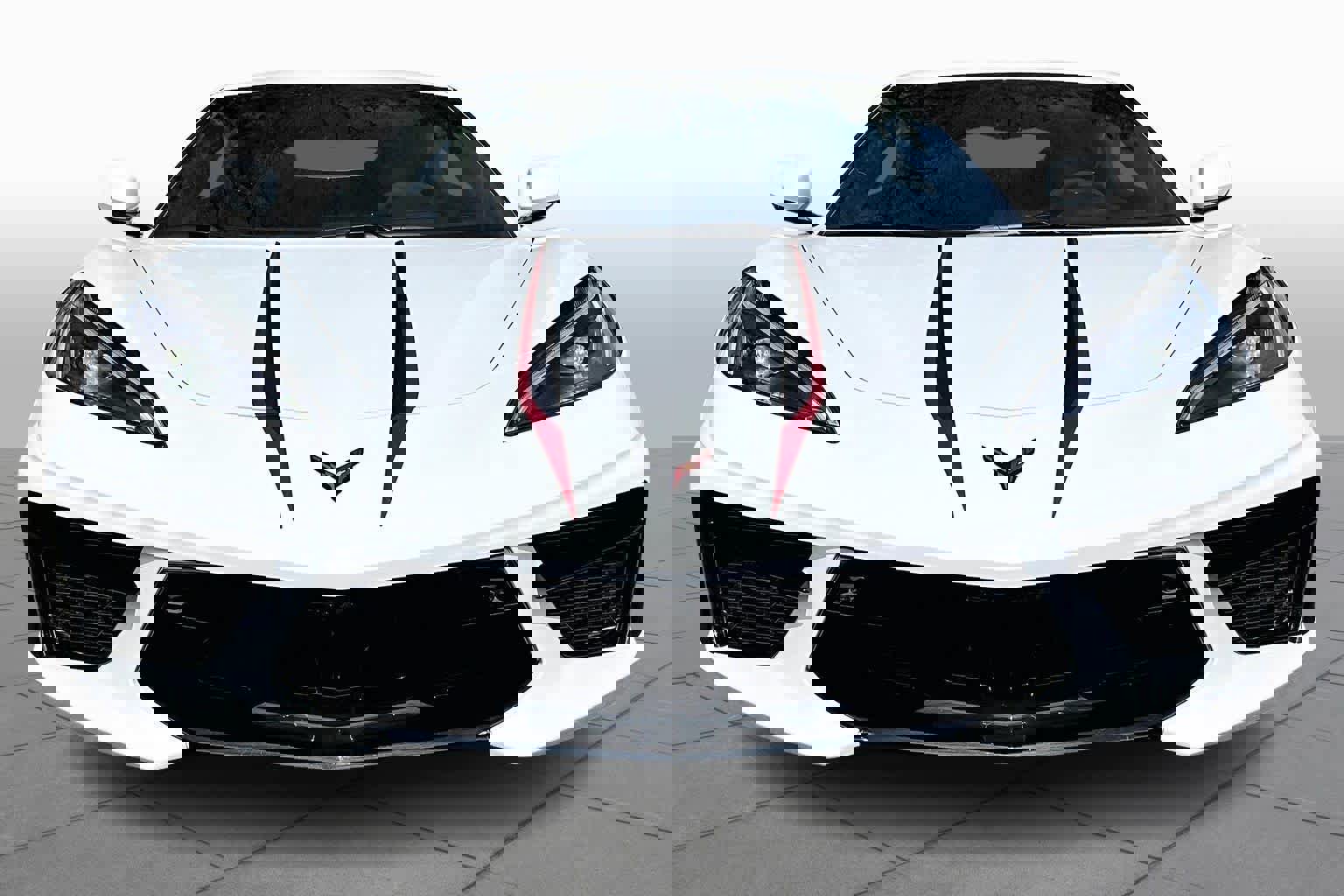 Used 2022 Chevrolet Corvette Stingray Premium Cpe w/ Engine Appearance Package image 4