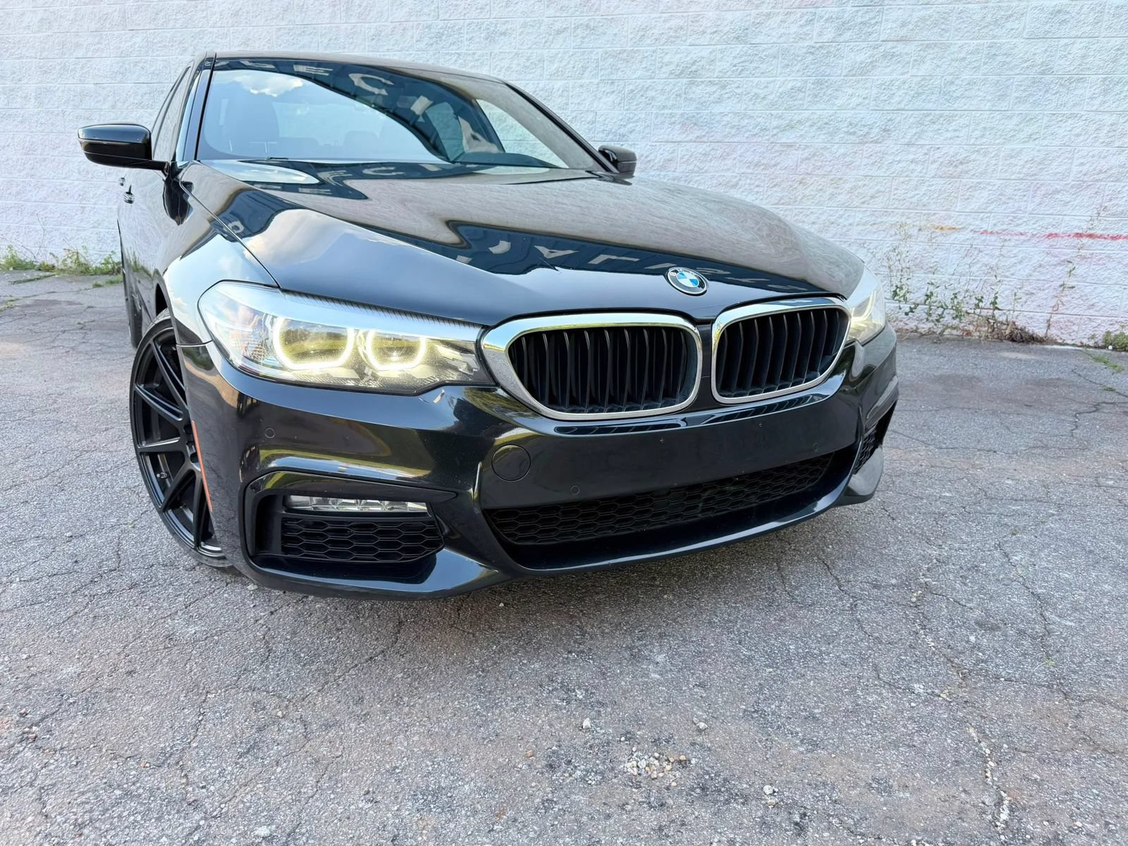 Used 2017 BMW 530i RWD image 3