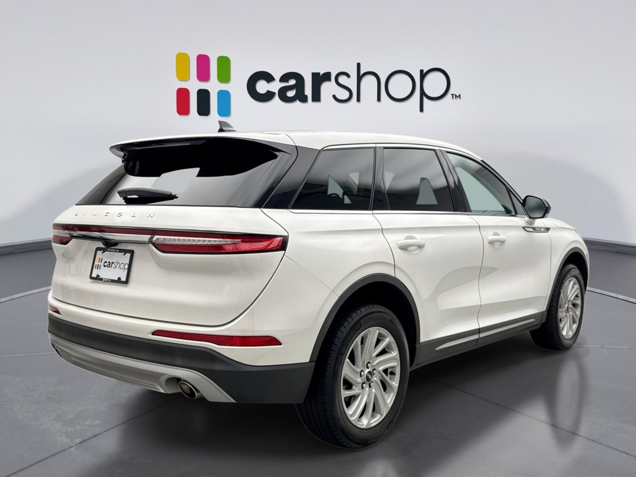 Used 2024 Lincoln Corsair AWD image 5