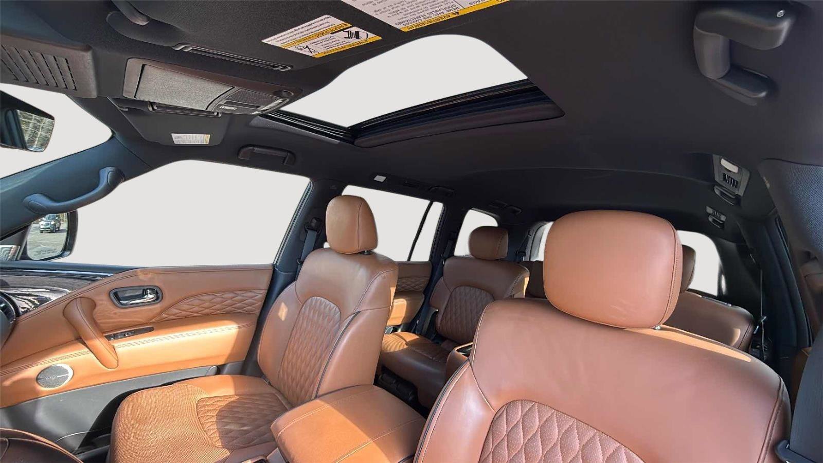 Used 2024 INFINITI QX80 Sensory w/ Cargo Package image 23