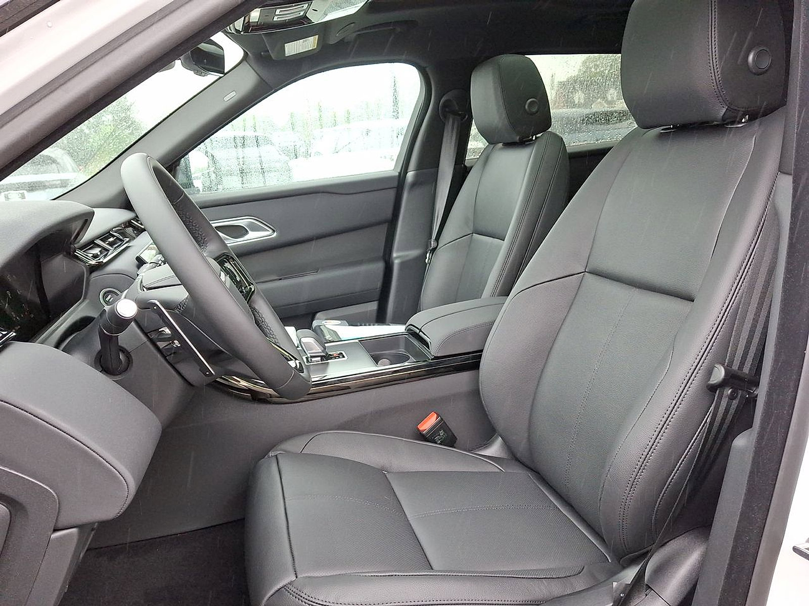 New 2026 Land Rover Range Rover Velar S image 17