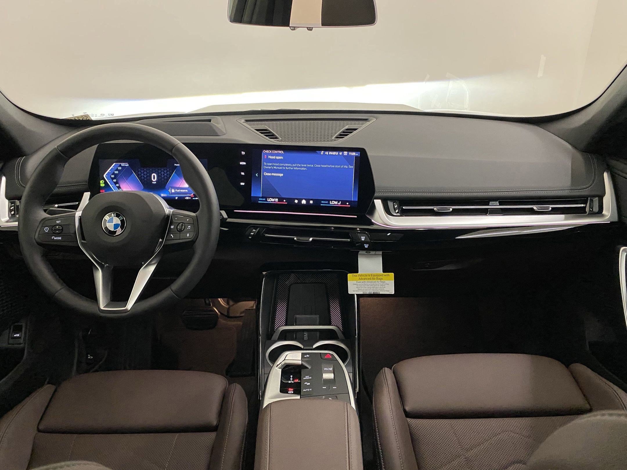 Used 2025 BMW X1 xDrive28i w/ Technology Package image 14