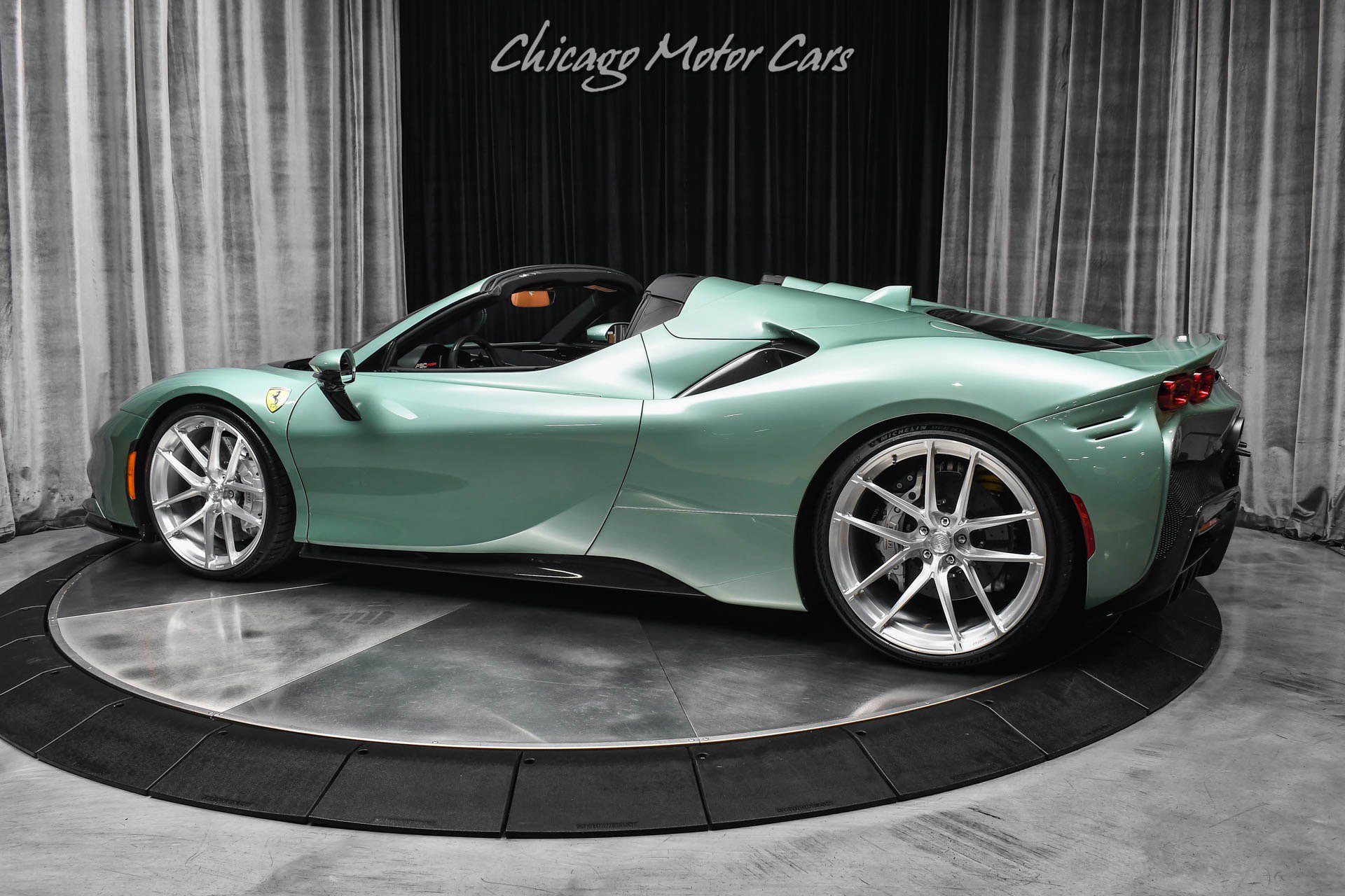Used 2025 Ferrari SF90 Spider AWD/4WD image 3