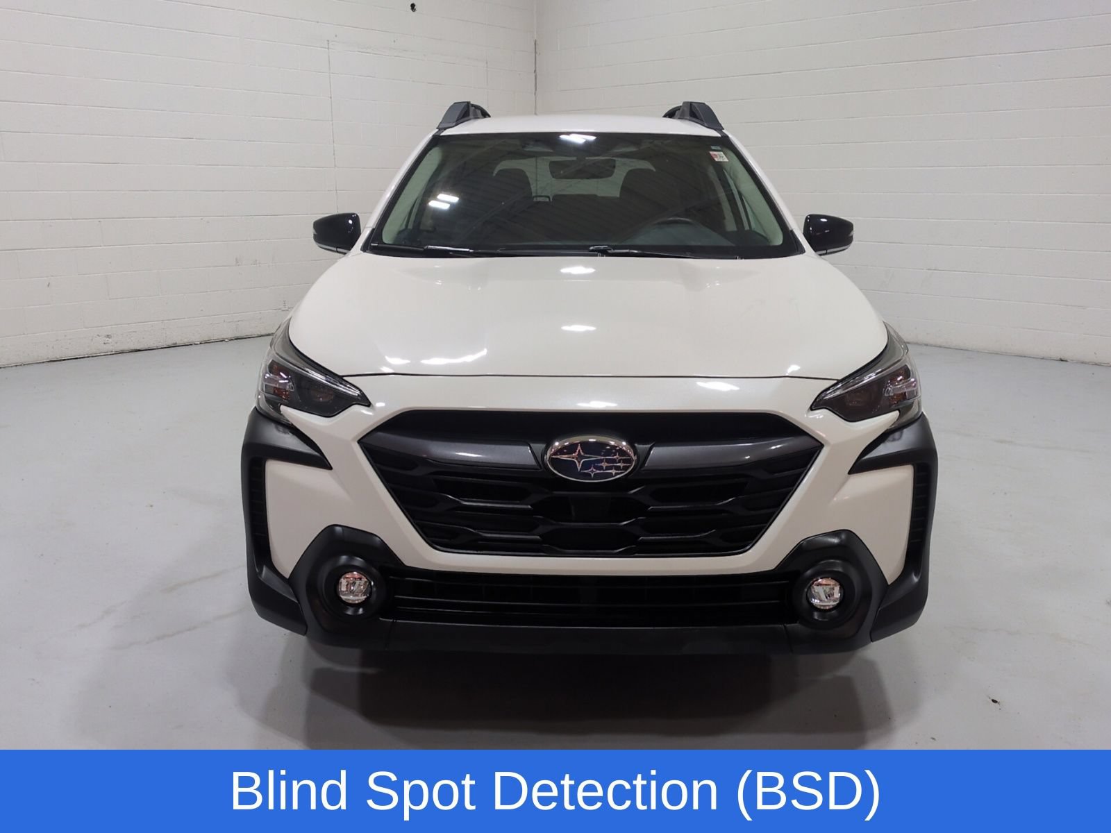 Certified 2025 Subaru Outback Premium AWD/4WD image 8