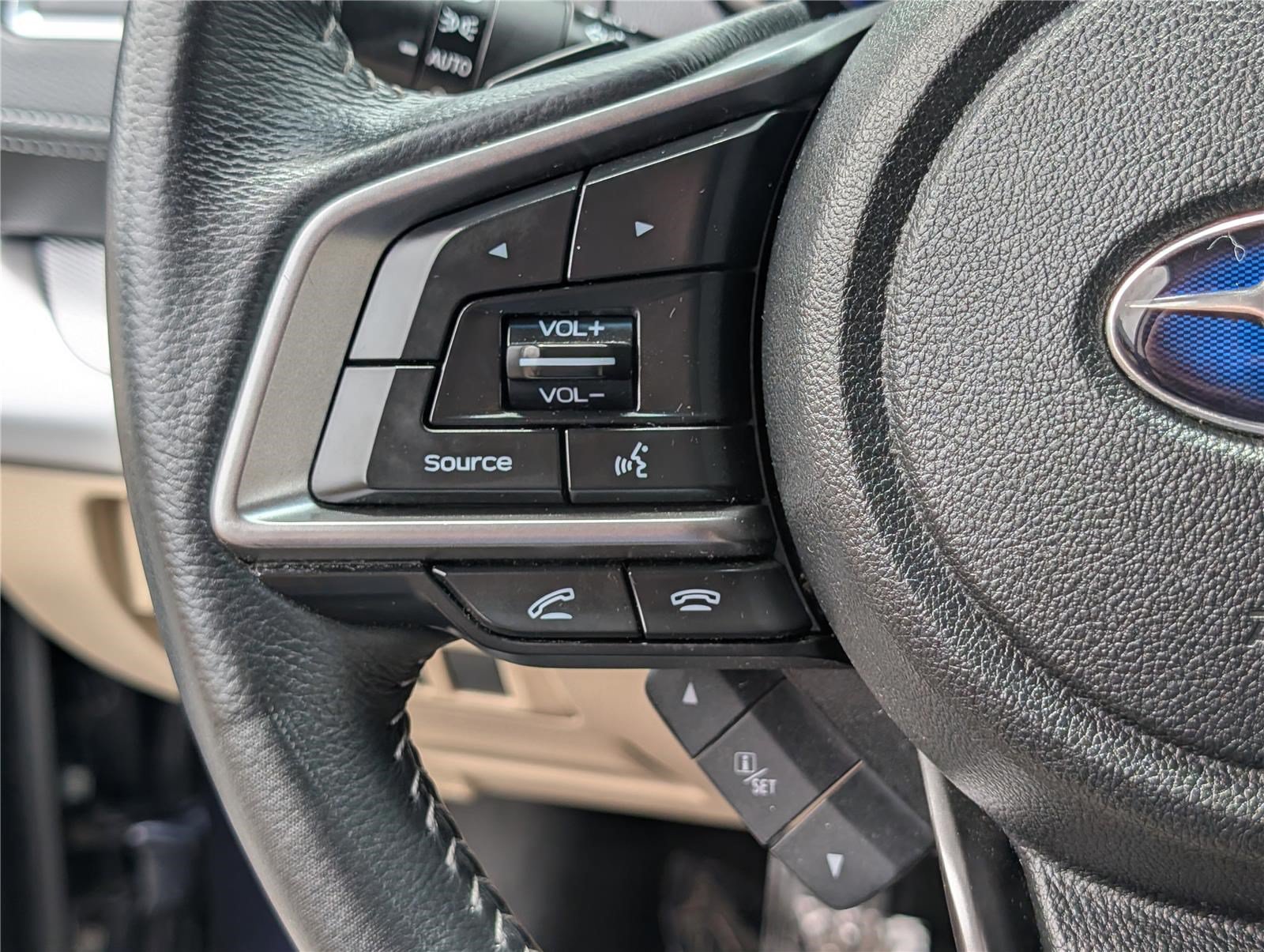 Used 2018 Subaru Outback 2.5i Premium AWD/4WD image 18