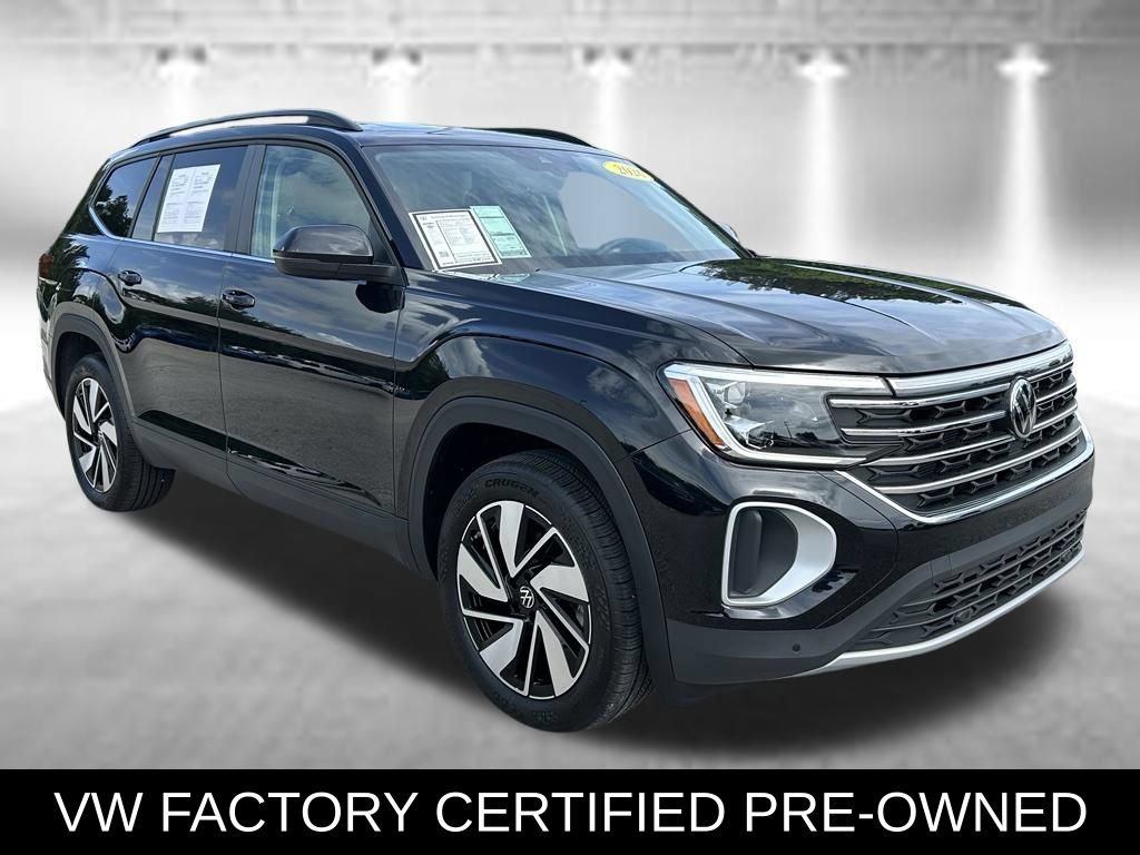 Certified 2026 Volkswagen Atlas SE w/ Panoramic Sunroof Package FWD image 3