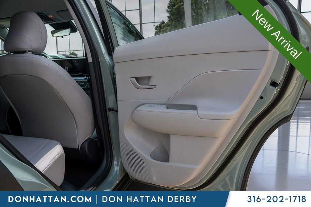 Used 2025 Hyundai Kona SEL FWD image 24