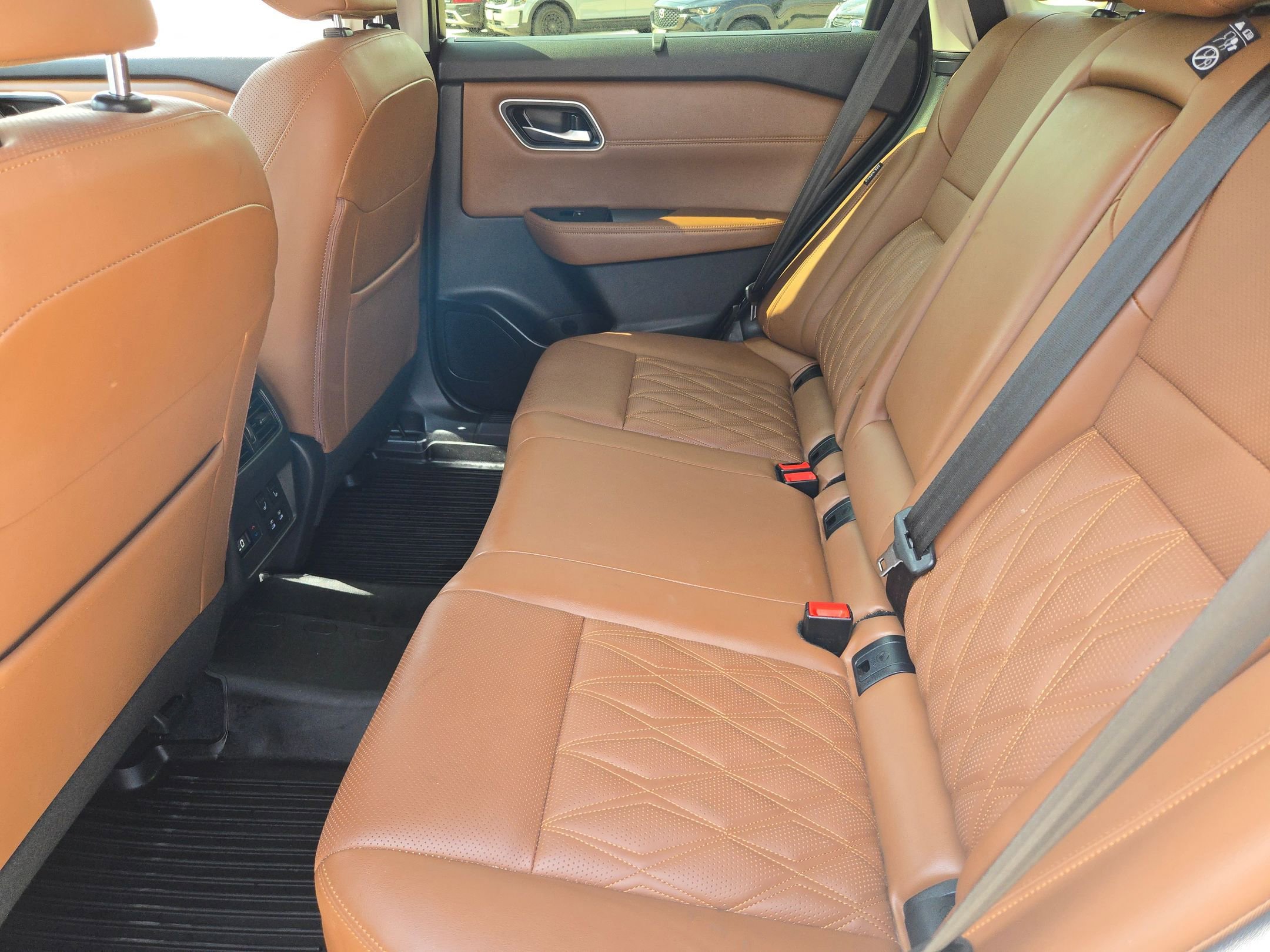 Certified 2024 Nissan Rogue Platinum w/ Platinum Premium Package image 15